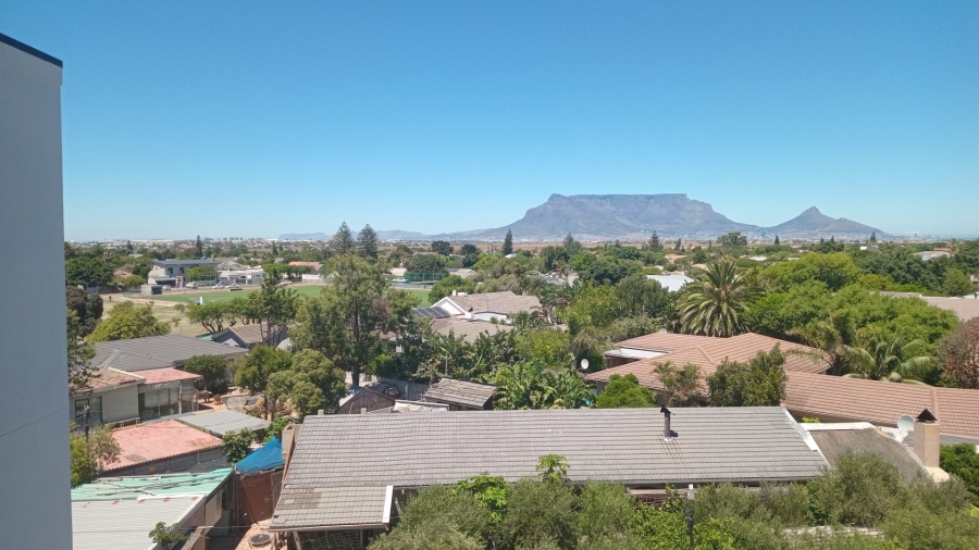 2 Bedroom Property for Sale in Table View Western Cape